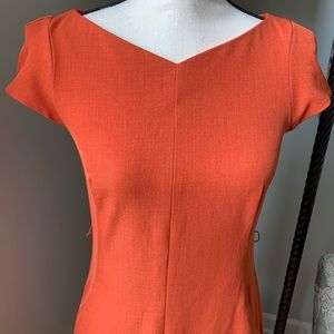 MM LaFleur Nisa Dress Size 2 Cayenne